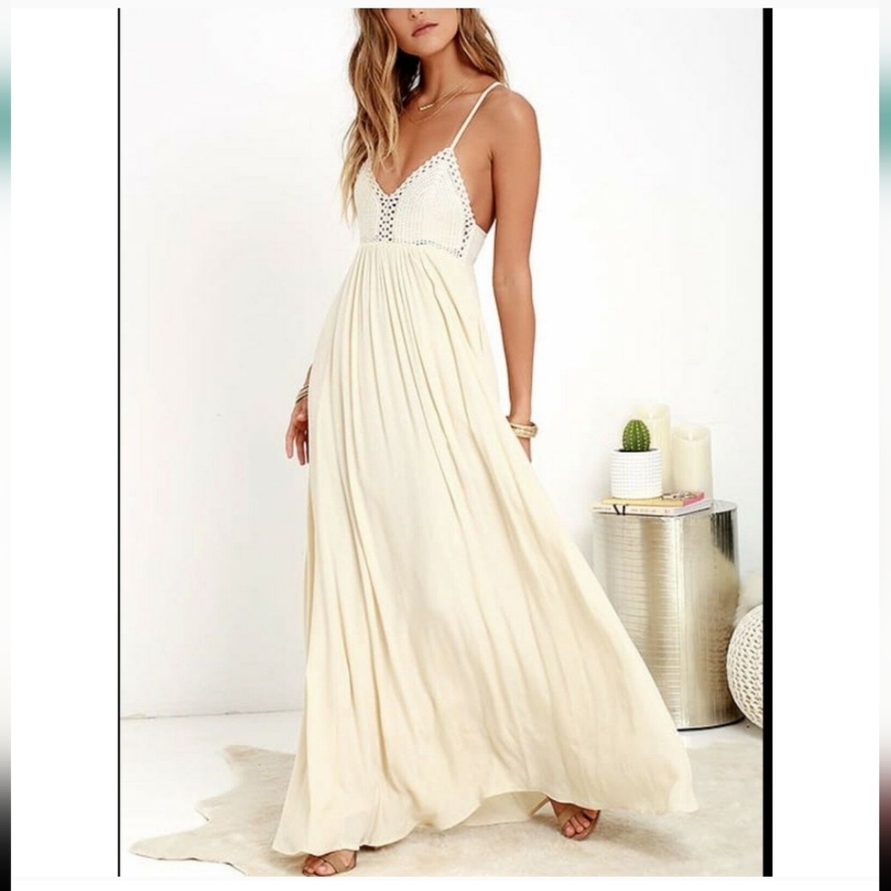 NWOT Lulu's Hippie Chic Cream Maxi Dress Large
